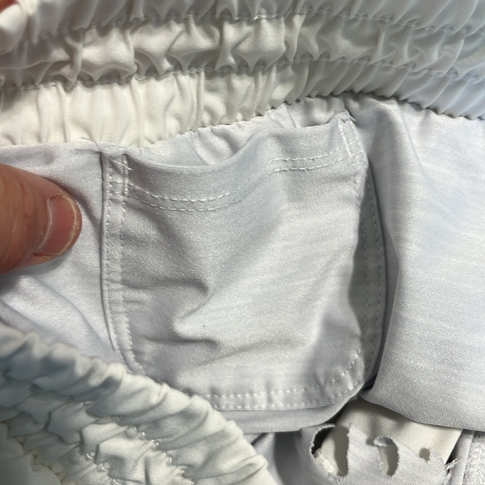White Athletic Shorts Womens Small - Picture 7 of 10